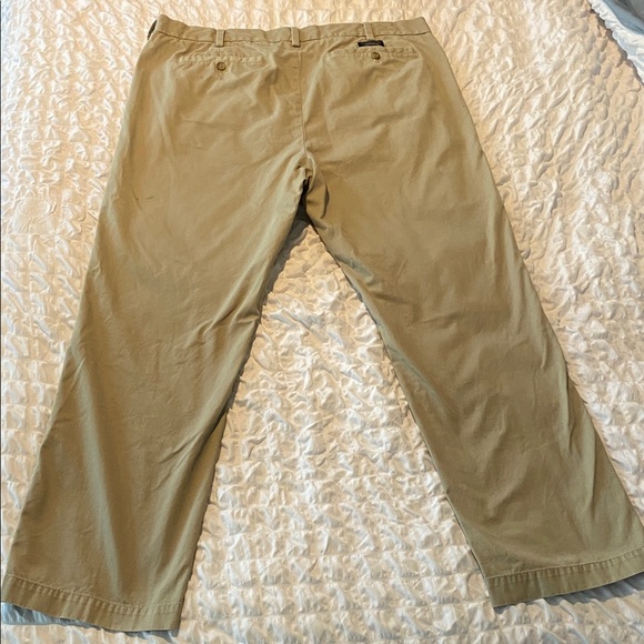 Banana Republic Men's Khaki Chinos - Picture 5 of 7